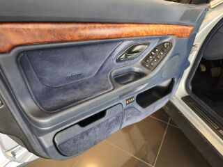 BMW 735 3.5 R6 173kW