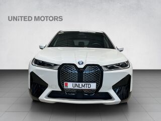 BMW iX xDrive 40 Sportpakett 240кВ