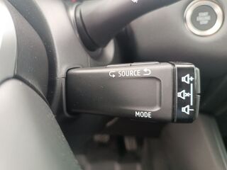 Mitsubishi Grandis Intense 1.3 T MHEV 104kW