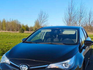 Toyota Avensis Active Plus 2.0 112kW