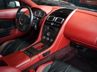 Aston Martin V8 Vantage 4.3 283kW