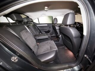 Skoda Superb ELEGANCE 2.0 TDI 110кВ
