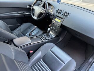 Volvo C30 R-Design Facelift 1.6 84kW