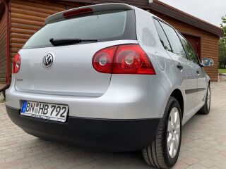 Volkswagen Golf V 1.4 R4 55kW