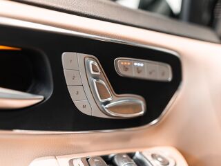 Mercedes-Benz V 300 4MATIC AMG AIRMATIC VIP PACKAGE 2.0 174kW