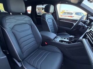 Volkswagen Touareg R-Line Final Edition Black Style 3.0 V6 TDI 210кВ