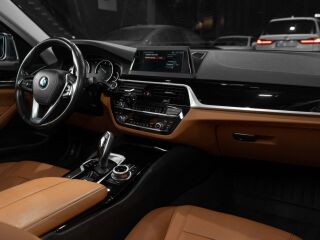 BMW 520 xDrive 2.0 140kW