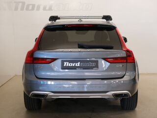 Volvo V90 Cross Country 2.0 D5 177kW