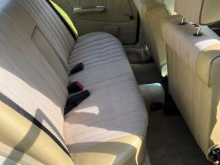 Mercedes-Benz 200 W123 2.0 44кВ