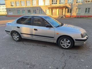 Hyundai Elantra 1.6 77kW