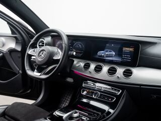 Mercedes-Benz E 220 d AMG 2.0 143kW