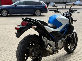 Suzuki Gladius 650 35kW
