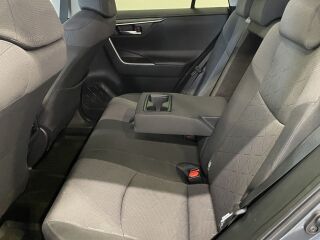 Toyota RAV4 2.5 131кВ