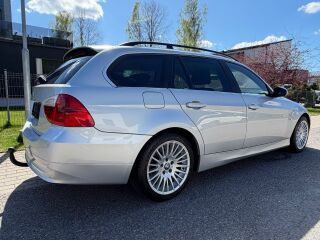 BMW 330 xd Touring 3.0 d 170кВ