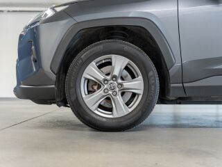 Toyota RAV4 Luxury Petrol 129kW