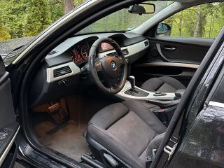 BMW 330 3.0 R6 170kW