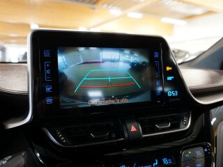 Toyota C-HR Luxury 1.8 72kW