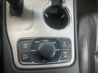 Jeep Grand Cherokee Summit 3.0 V6 184kW