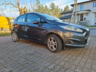 Ford Fiesta titanium 1.0 59kW