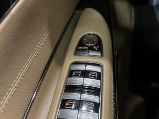 Mercedes-Benz CL 63 AMG AMG 6.2 386кВ