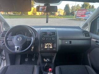 Volkswagen Touran 1.6 77kW