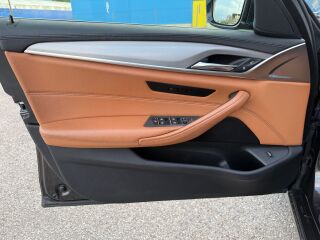 BMW 520 Luxury Line ACC 2.0 d 140kW