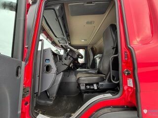 Scania P420 8x4*4 309kW