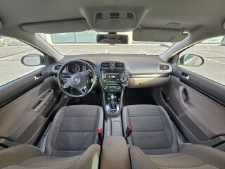 Volkswagen Golf 1.6 77kW