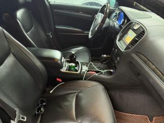 Lancia Thema 3.0 140kW