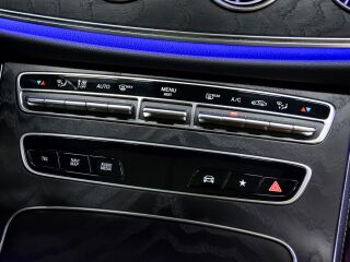 Mercedes-Benz E 220 d Coupe AMG Night Pakett 2.0 143kW