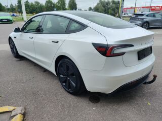 Tesla Model 3 Long Range Dual Motor 366kW