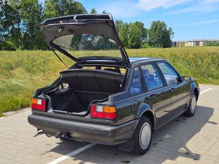 Volvo 440 GL 1.7 64kW