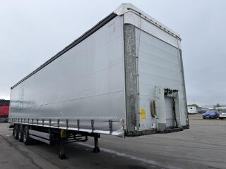 Schmitz Semitrailer Curtainsider Standard