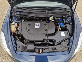 Volvo C70 FACELIFT MOMENTUM CABRIO 2.0 110кВ