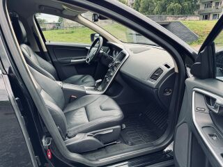 Volvo XC60 Summum AWD MY 2013 2.4 R5 120kW
