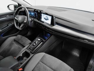 Volkswagen Golf Style 2.0 110kW