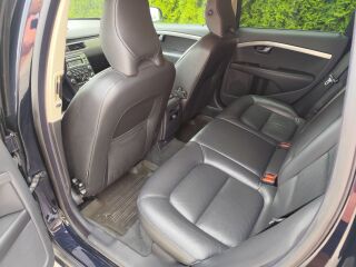 Volvo V70 MOMENTUM 2.4 R5 D5 136kW