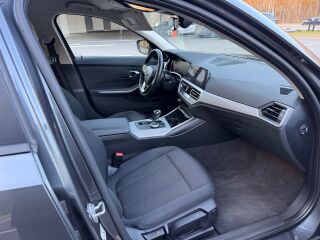BMW 320 xDrive 2.0 140kW
