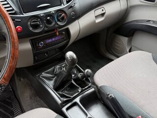 Mitsubishi L200 4x4 2.5 100kW