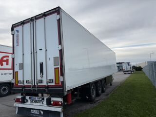Schmitz Semitrailer Reefer Standard Doppelstock