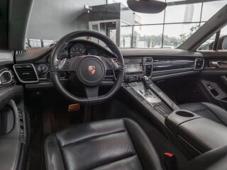 Porsche Panamera 4 3.6 220kW