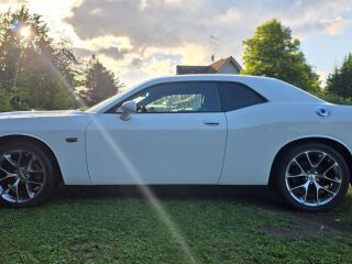 Dodge Challenger R/T 5.7 V8 280kW