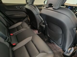 Volvo XC60 AWD R-Design B4 KERS 2.0 145kW