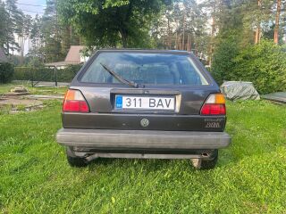 Volkswagen Golf 1.6 51кВ