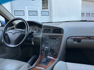 Volvo S60 2.4 120kW