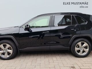 Toyota RAV4 Luxury Plus 131кВ