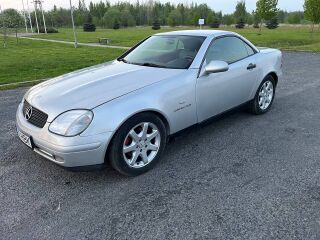 Mercedes-Benz SLK 230 2.3 142kW