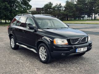 Volvo XC90 Summum AWD 7 k 2.4 R5 D5 136kW