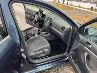 Volkswagen Jetta 1.6 85кВ