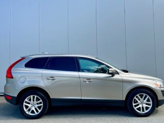 Volvo XC60 AWD Summum MY2012 2.4 D5 158kW